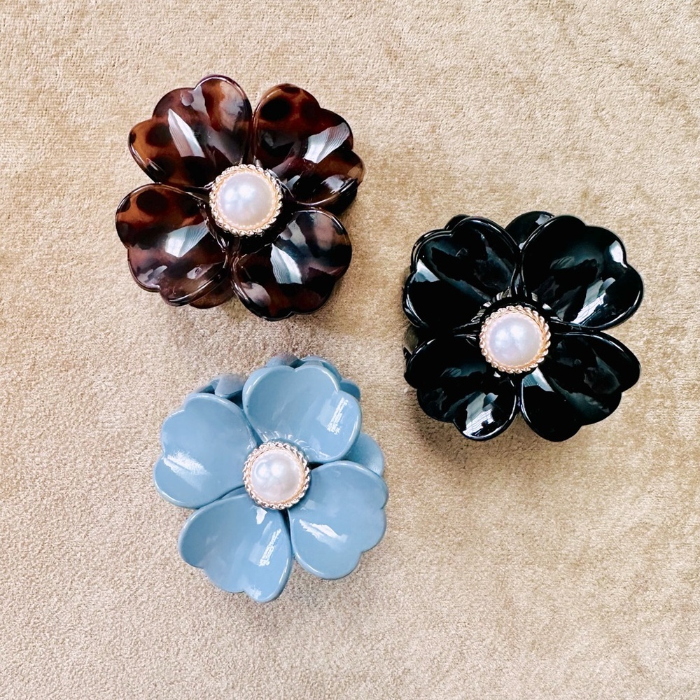 3 Large Pearly Flower hair clips